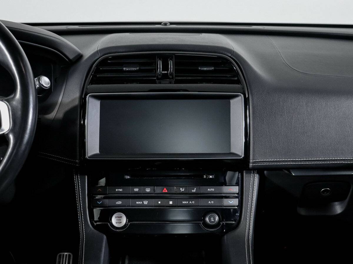 Jaguar F-Pace I, 2016 Фото №13