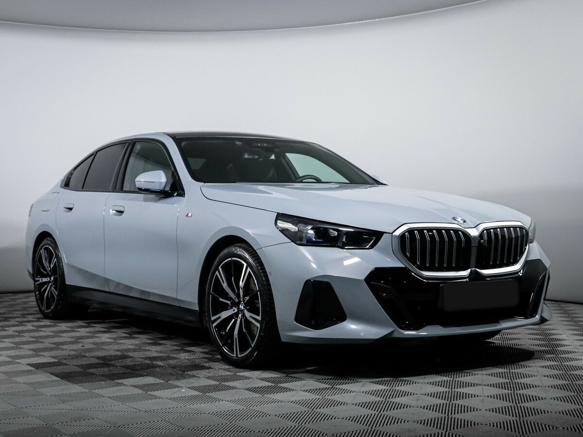 BMW 5 серии 530i xDrive VIII (G60/G61/G68), 2023 - 16 000 км. | Фото №3