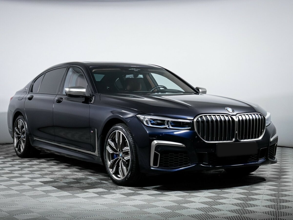 BMW 7 серии Long M760Li xDrive VI (G11/G12) Рестайлинг, 2021 - 120 306 км. | Фото №3