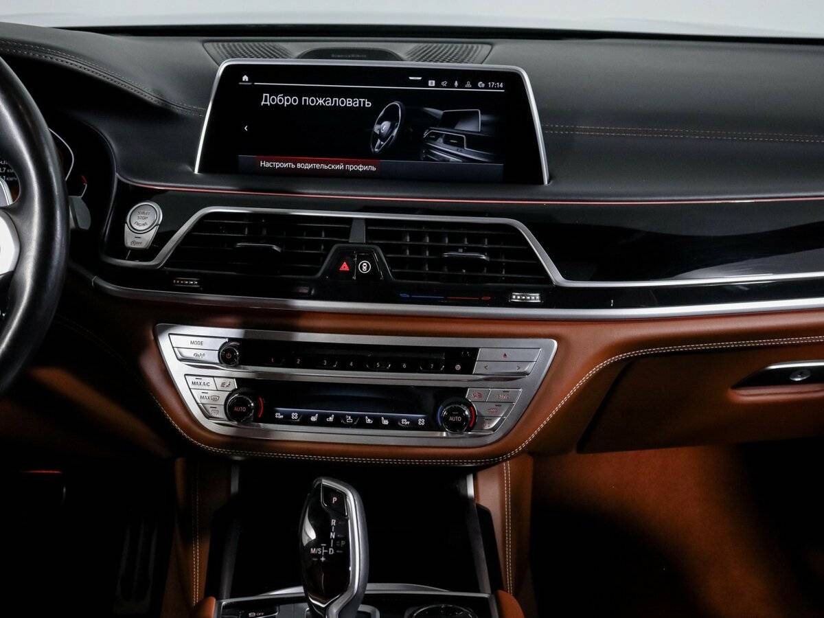 BMW 7 серии Long M760Li xDrive VI (G11/G12) Рестайлинг, 2021 Фото №11