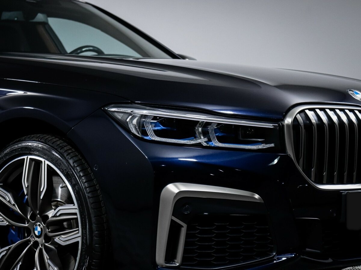 BMW 7 серии Long M760Li xDrive VI (G11/G12) Рестайлинг, 2021 Фото №14