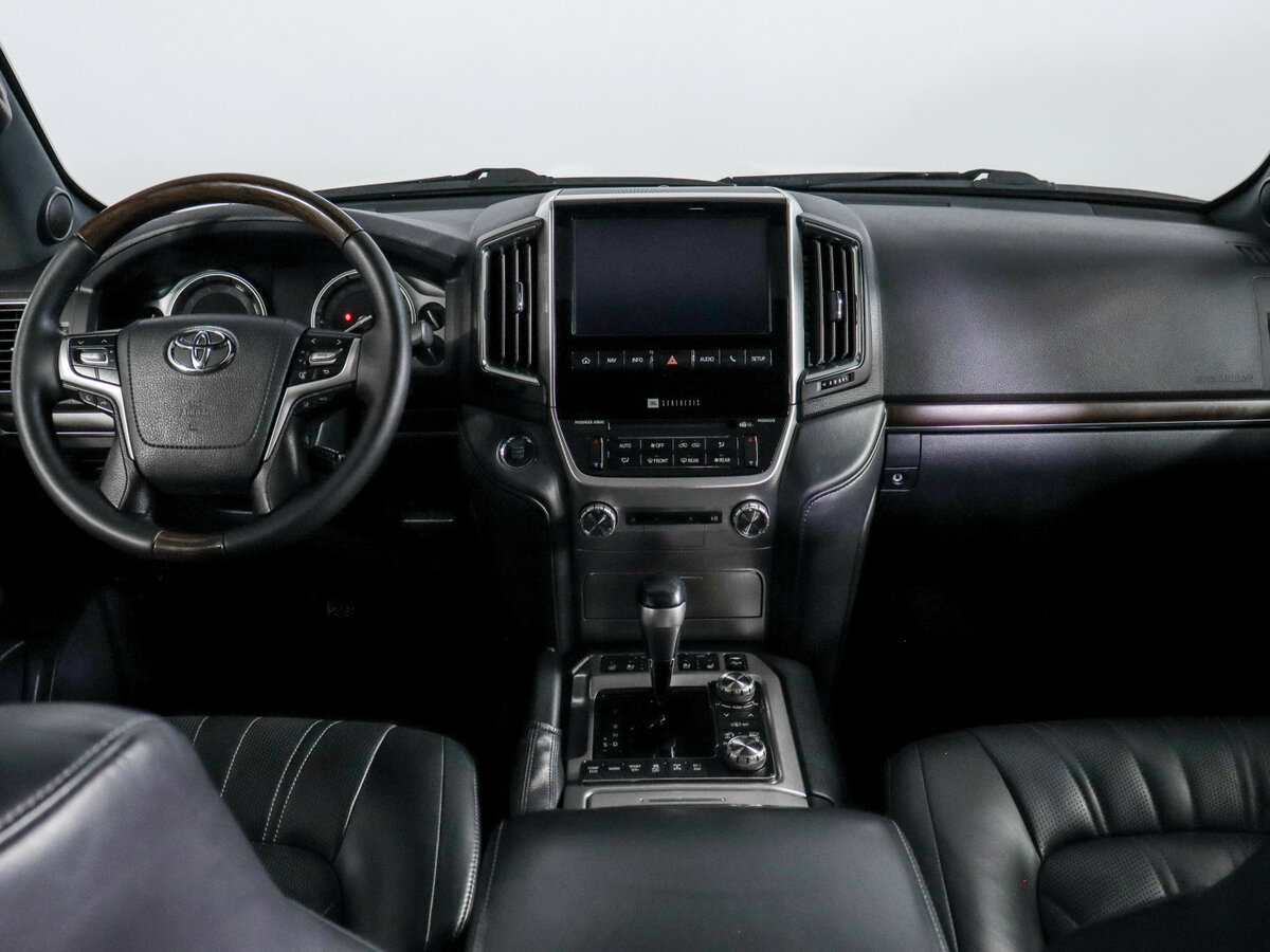 Toyota Land Cruiser 200 Series Рестайлинг 2, 2019 Фото №12