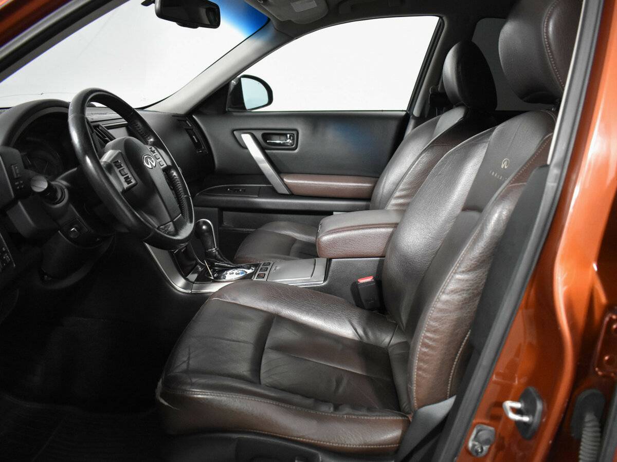 Infiniti FX45 I (S50) Рестайлинг, 2007 Фото №10