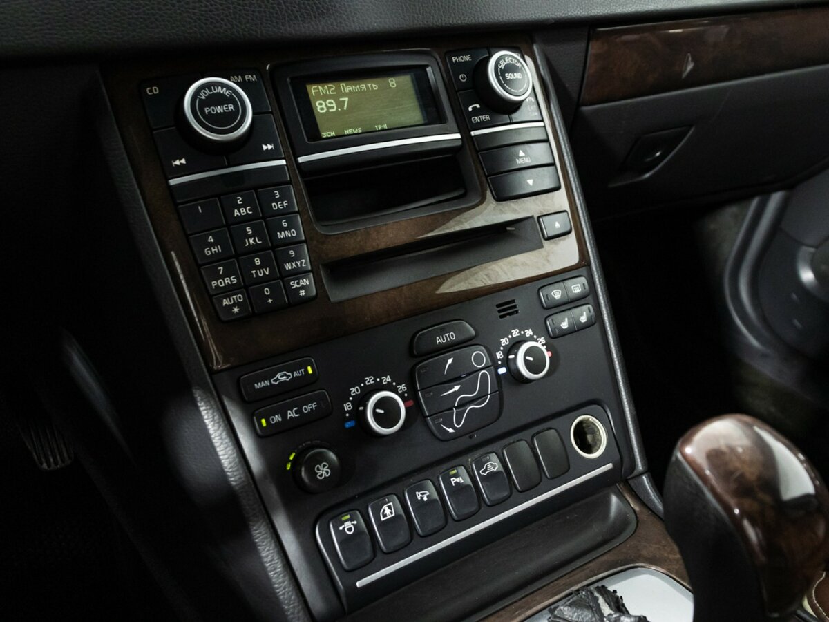 Volvo XC90 I Рестайлинг, 2008 Фото №14