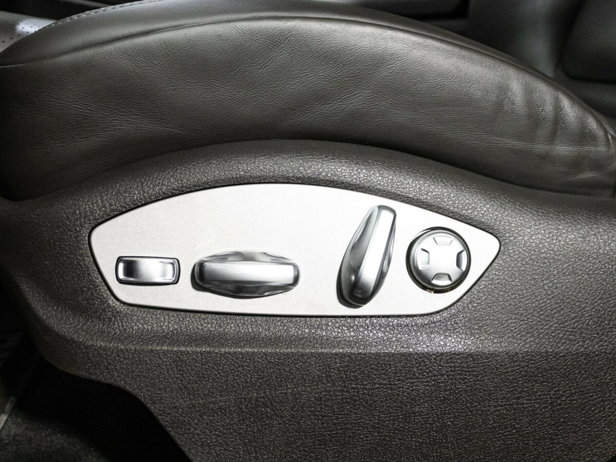 Porsche Macan S I Рестайлинг, 2019 Фото №15