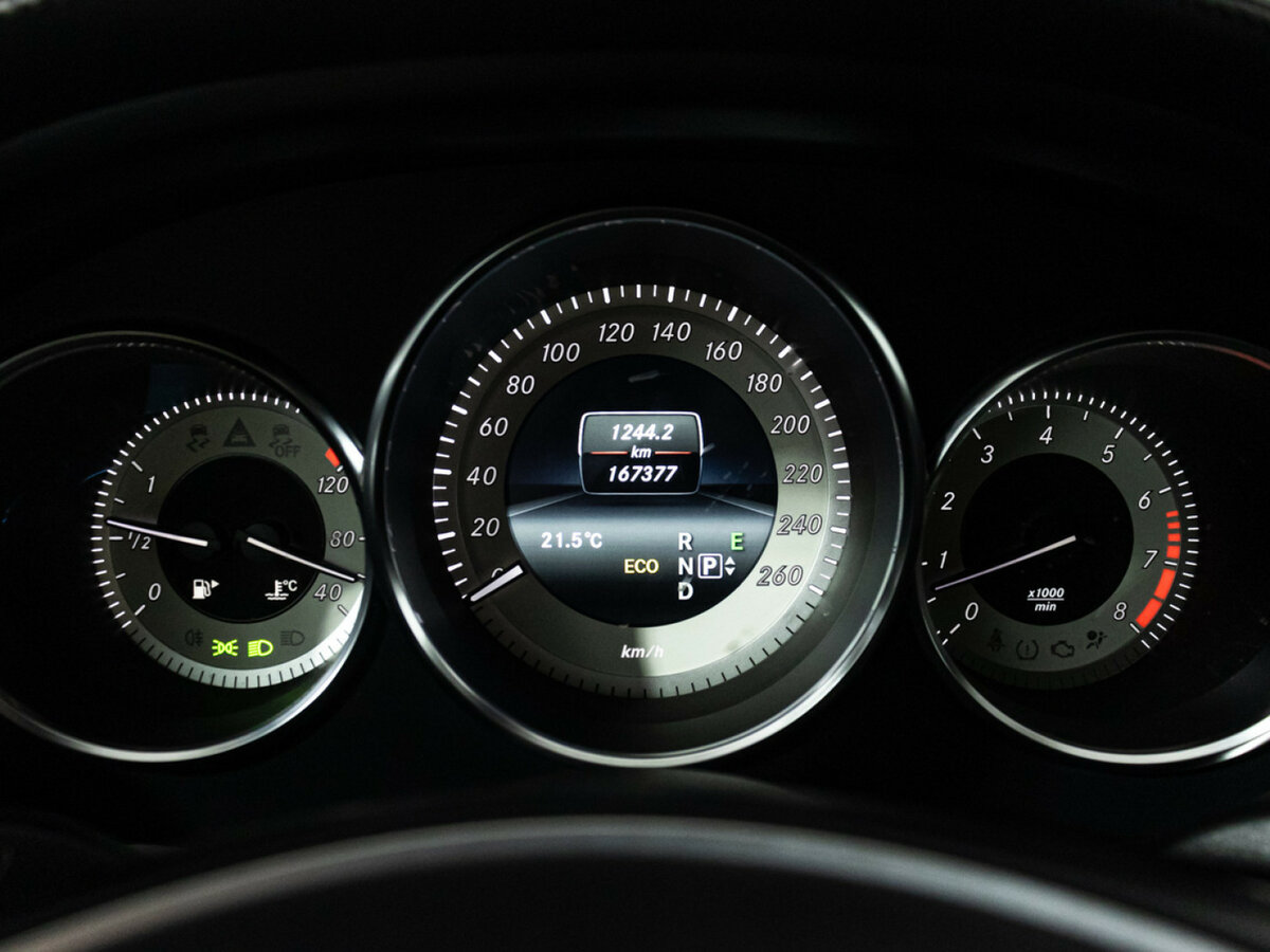 Mercedes-Benz CLS 400 II (C218) Рестайлинг, 2014 Фото №12