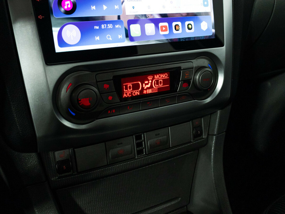 Ford Focus II Рестайлинг, 2008 Фото №15