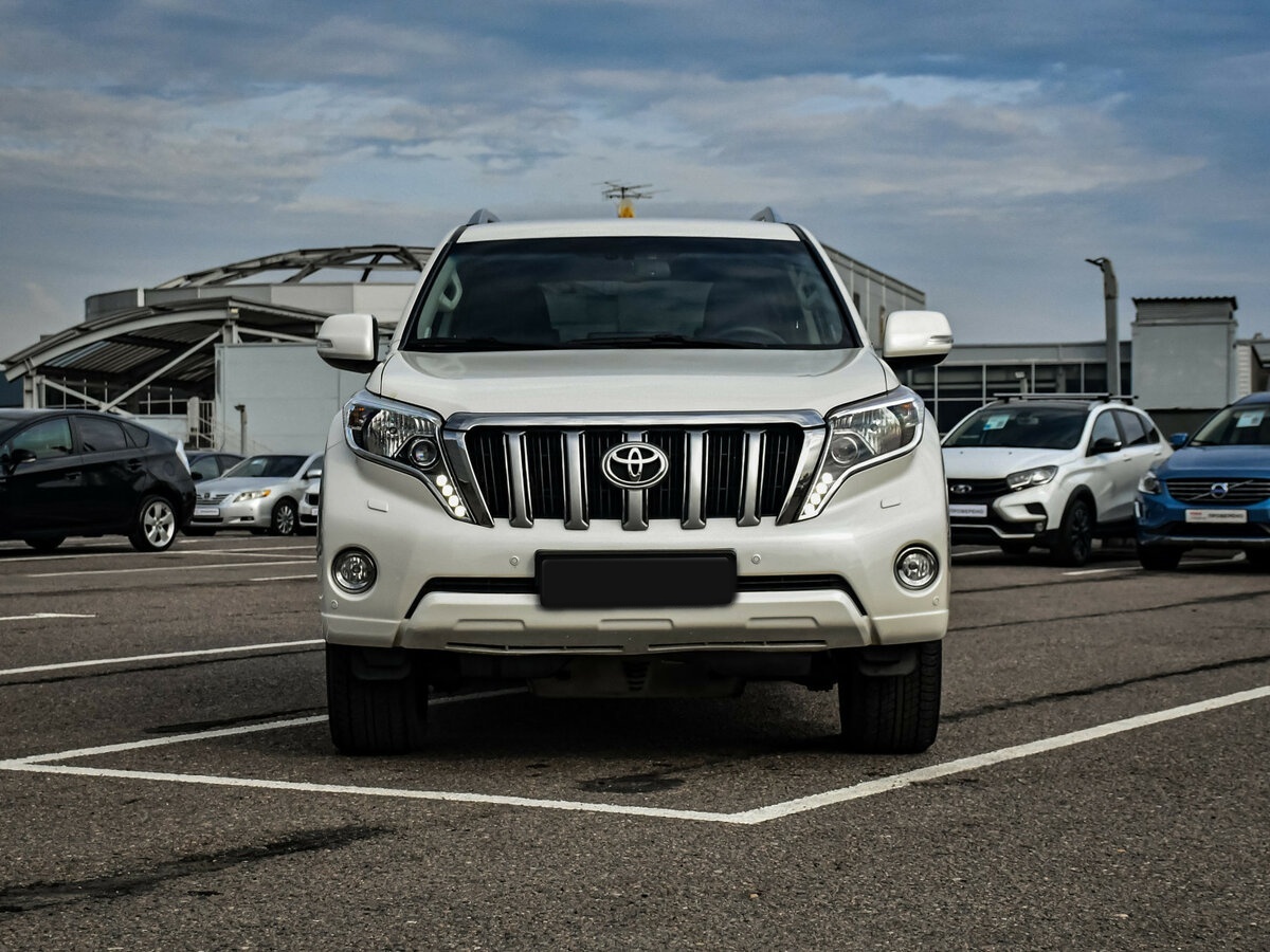 Toyota Land Cruiser Prado 150 Series Рестайлинг 1, 2015 - 199 000 км. | Фото №2