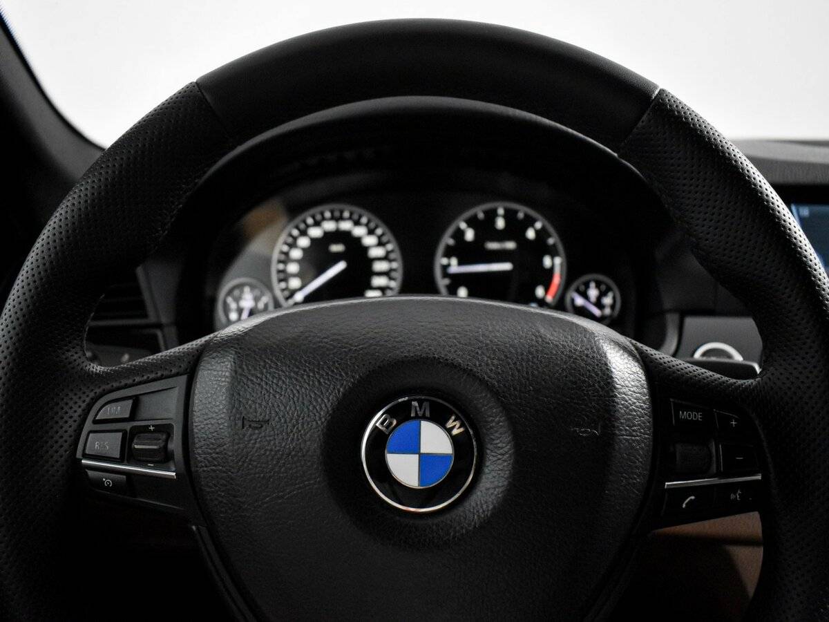 BMW 5 серии 520d VI (F10/F11/F07), 2011 Фото №18