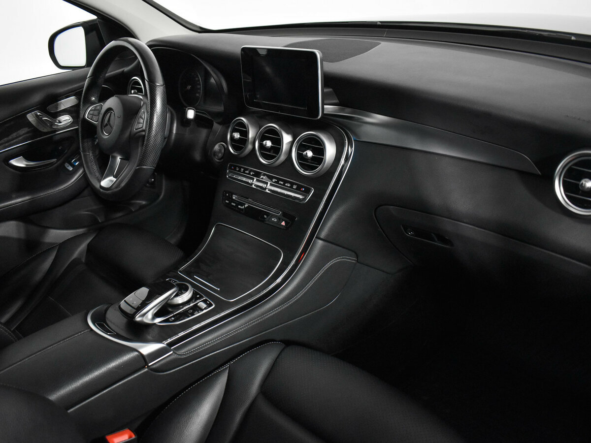 Mercedes-Benz GLC Coupe 250 I (C253), 2017 Фото №11