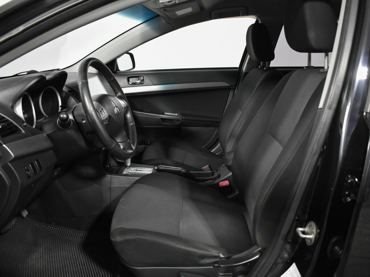 Mitsubishi Lancer X Рестайлинг, 2011 - 298 956 км. | Фото №7