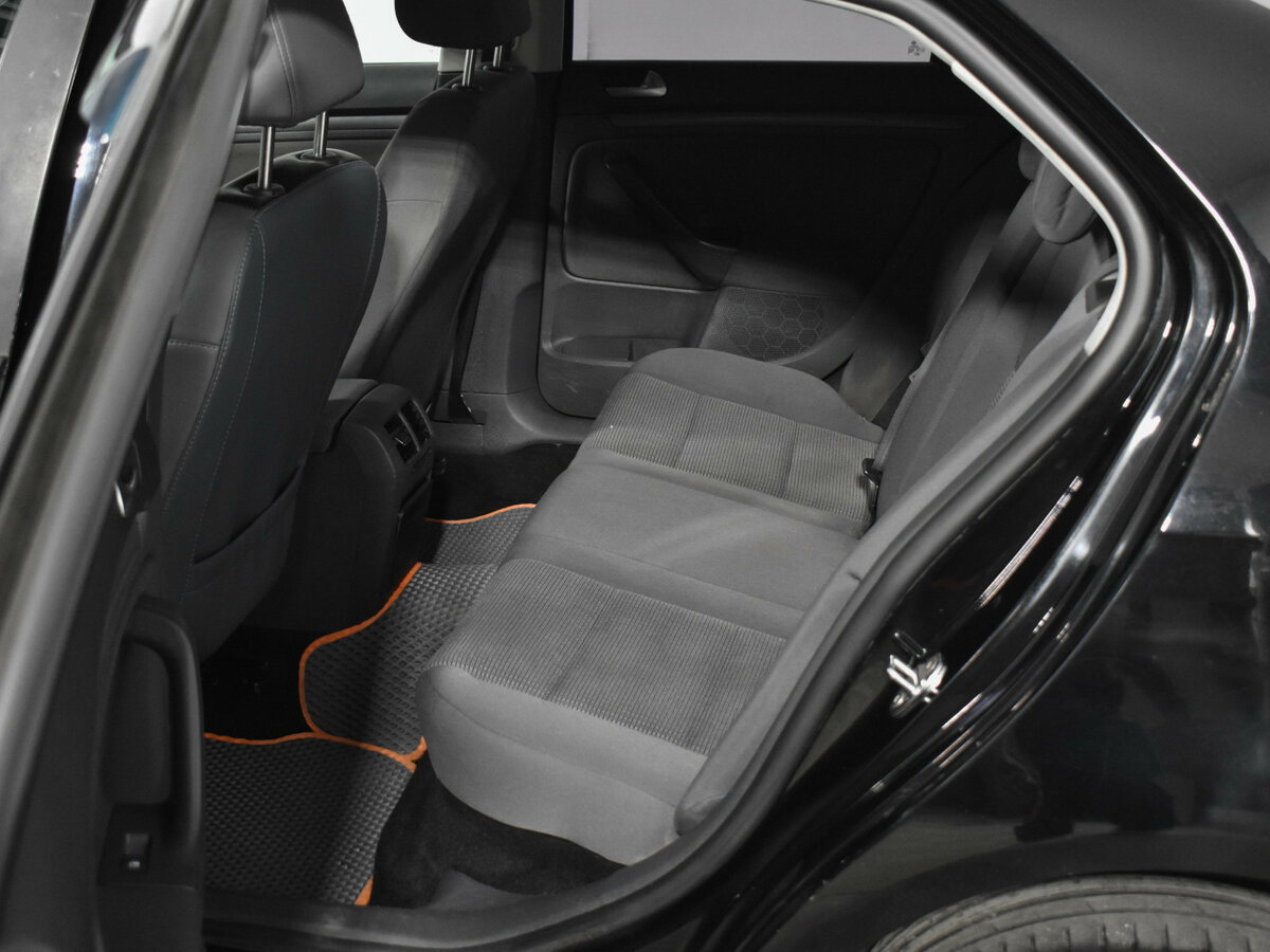 Volkswagen Jetta V, 2008 Фото №11