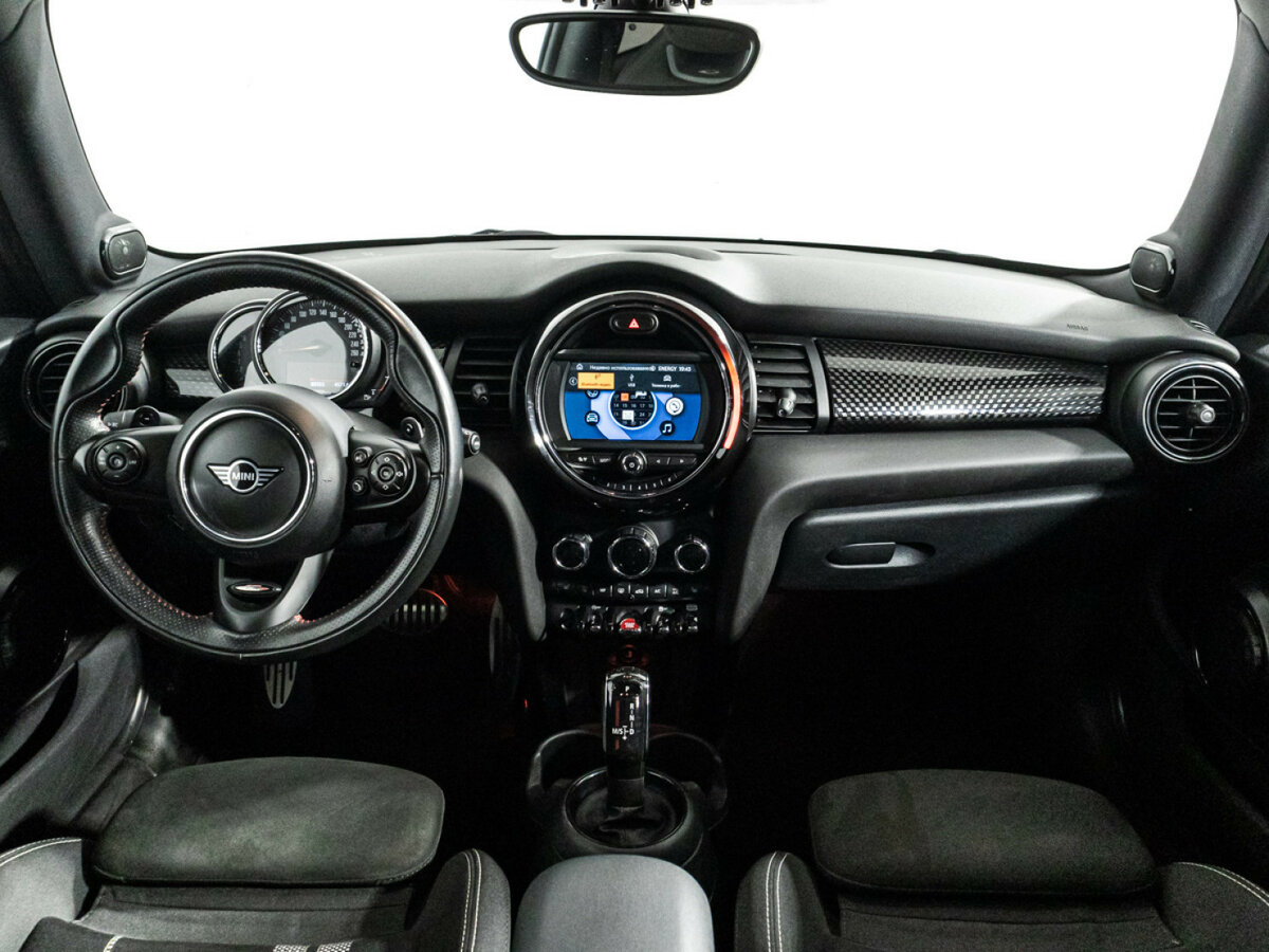 Mini Hatch JCW III (F55/F56) Рестайлинг, 2020 Фото №13