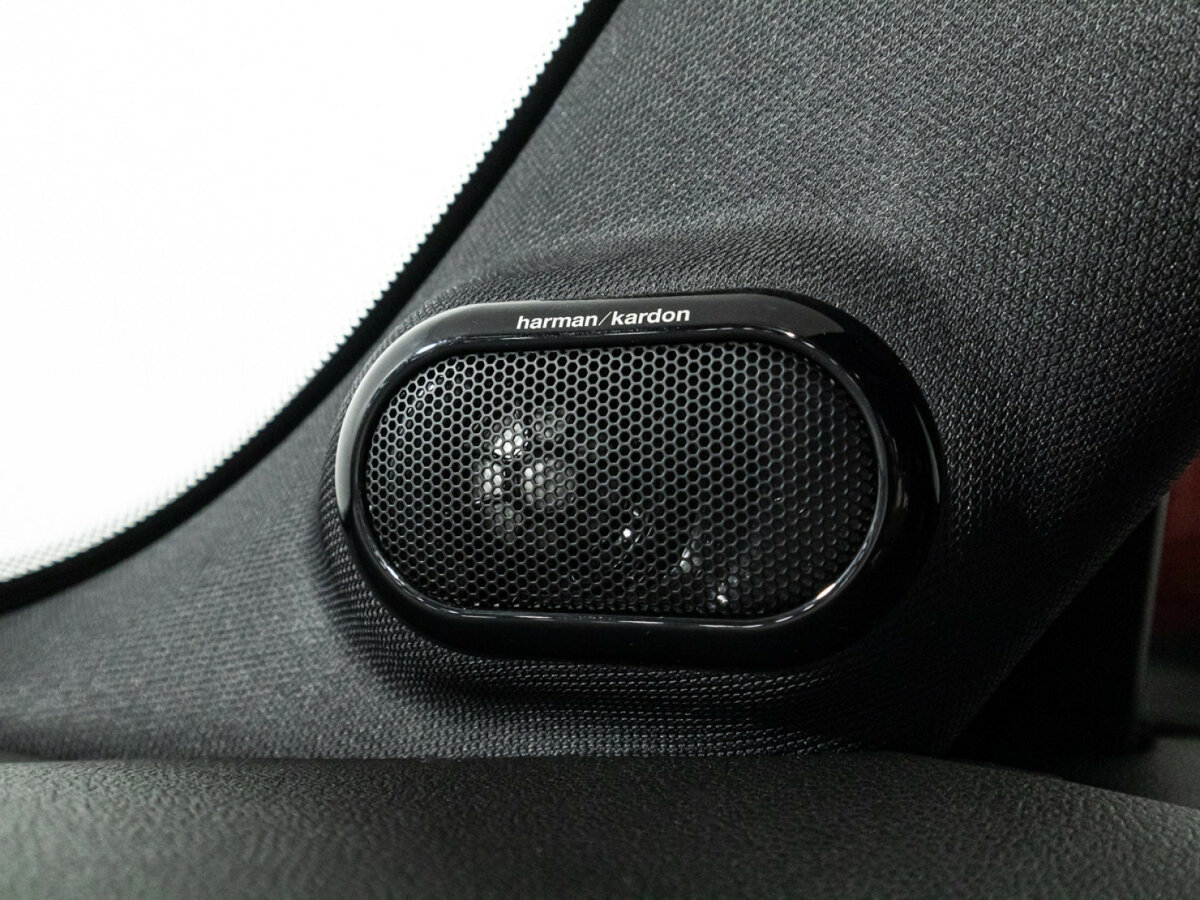 Mini Hatch JCW III (F55/F56) Рестайлинг, 2020 Фото №18