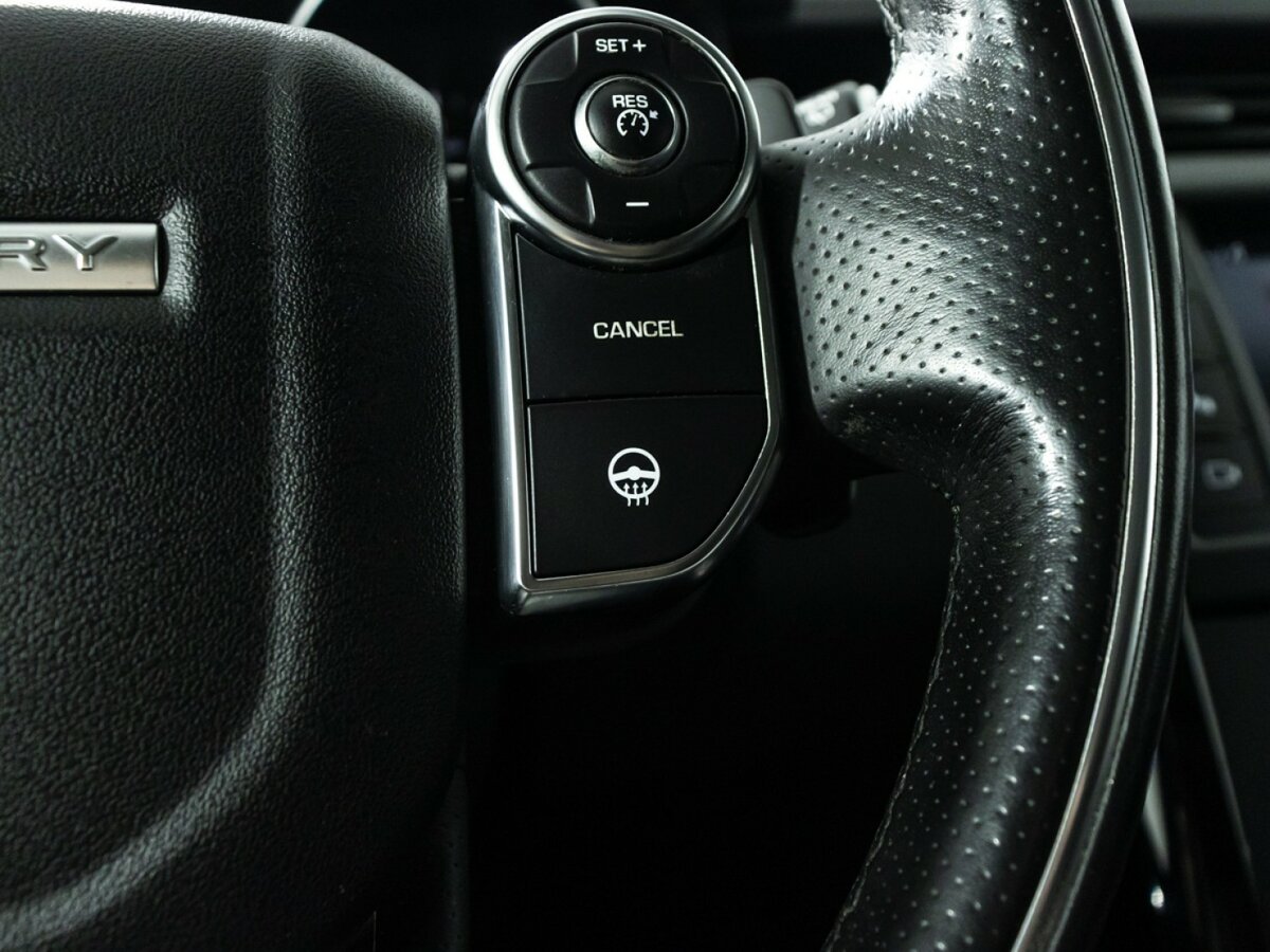 Land Rover Discovery V, 2017 Фото №24