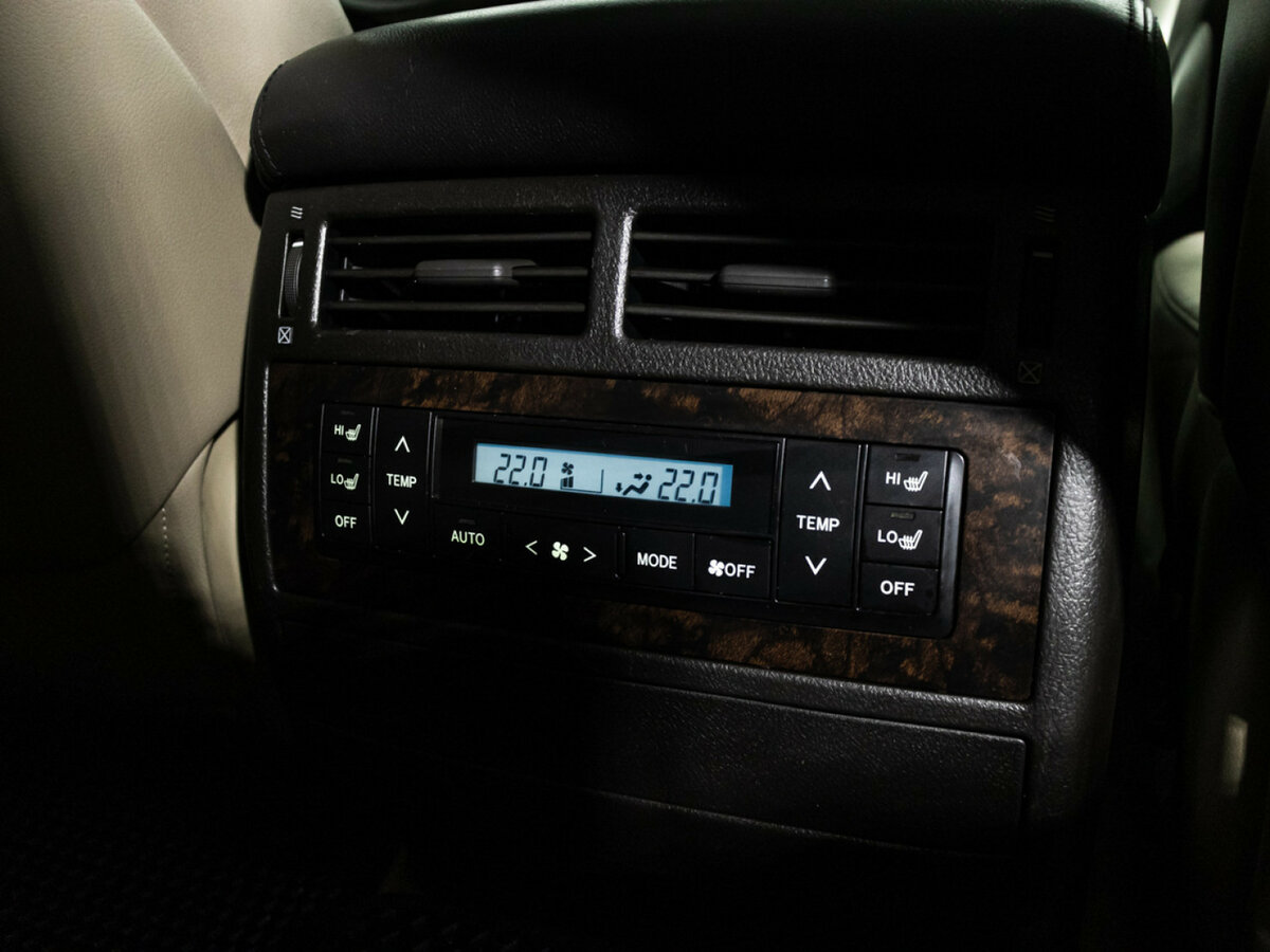 Toyota Land Cruiser 200 Series, 2009 Фото №20