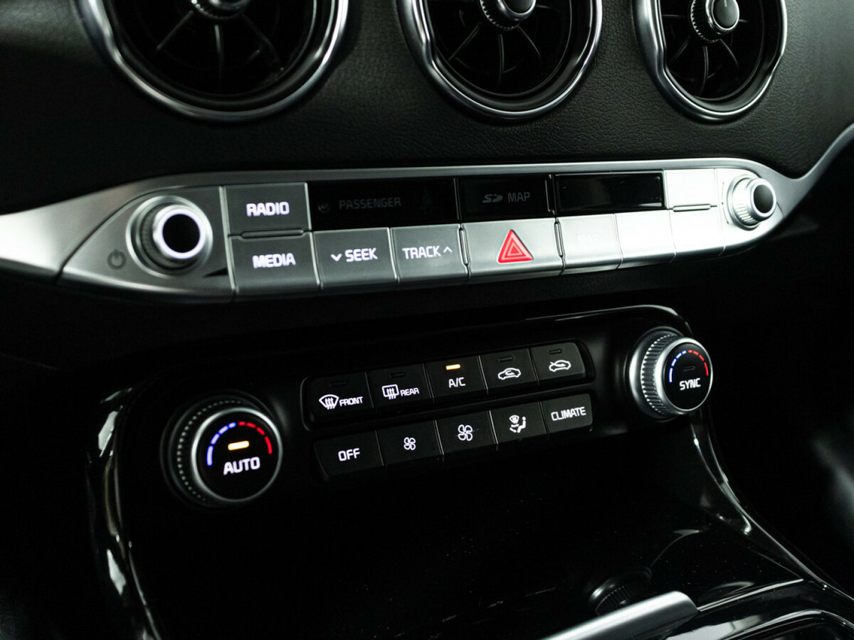 Kia Stinger I, 2018 Фото №16