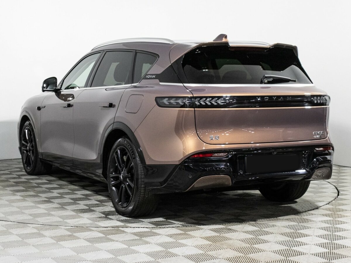 Voyah Free I Рестайлинг, 2023 - 18 264 км. | Фото №7