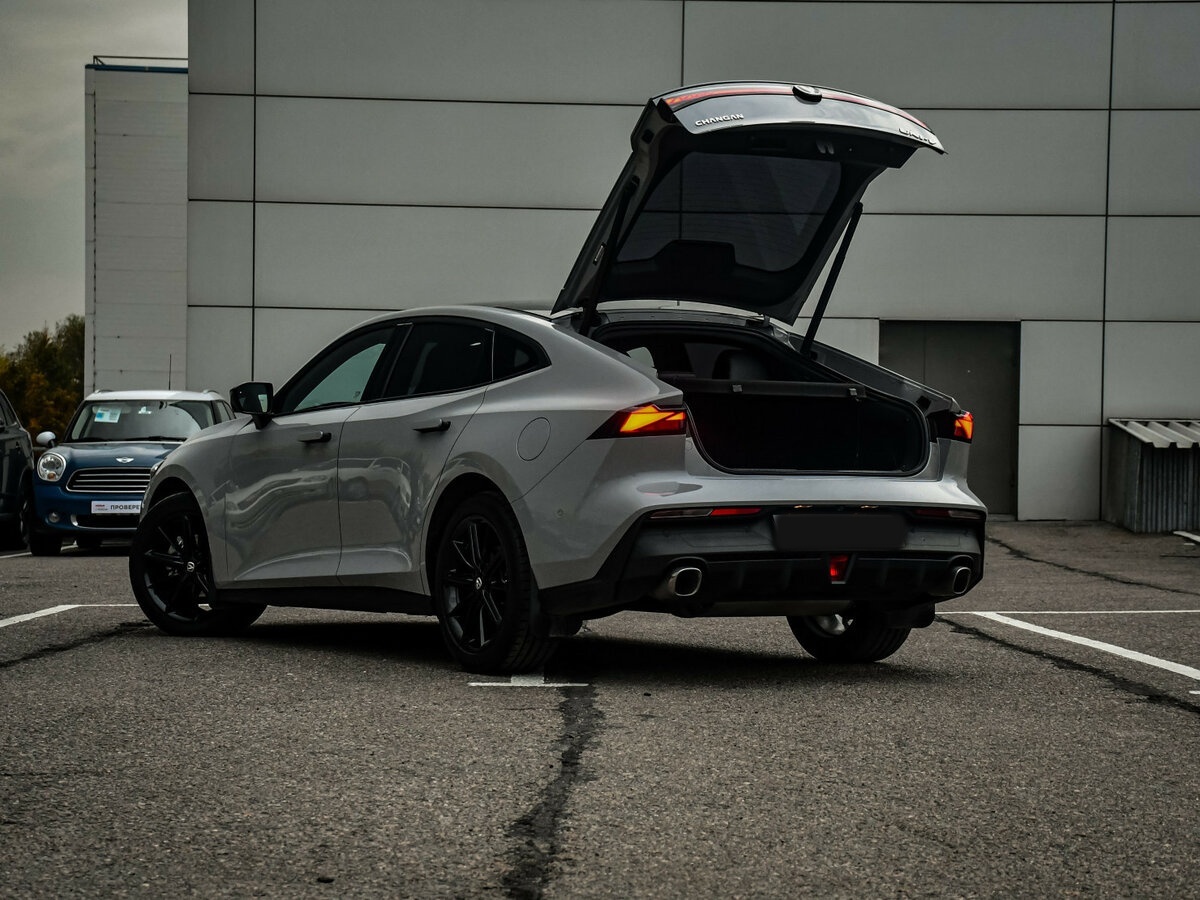 Changan UNI-V I, 2024 Фото №23