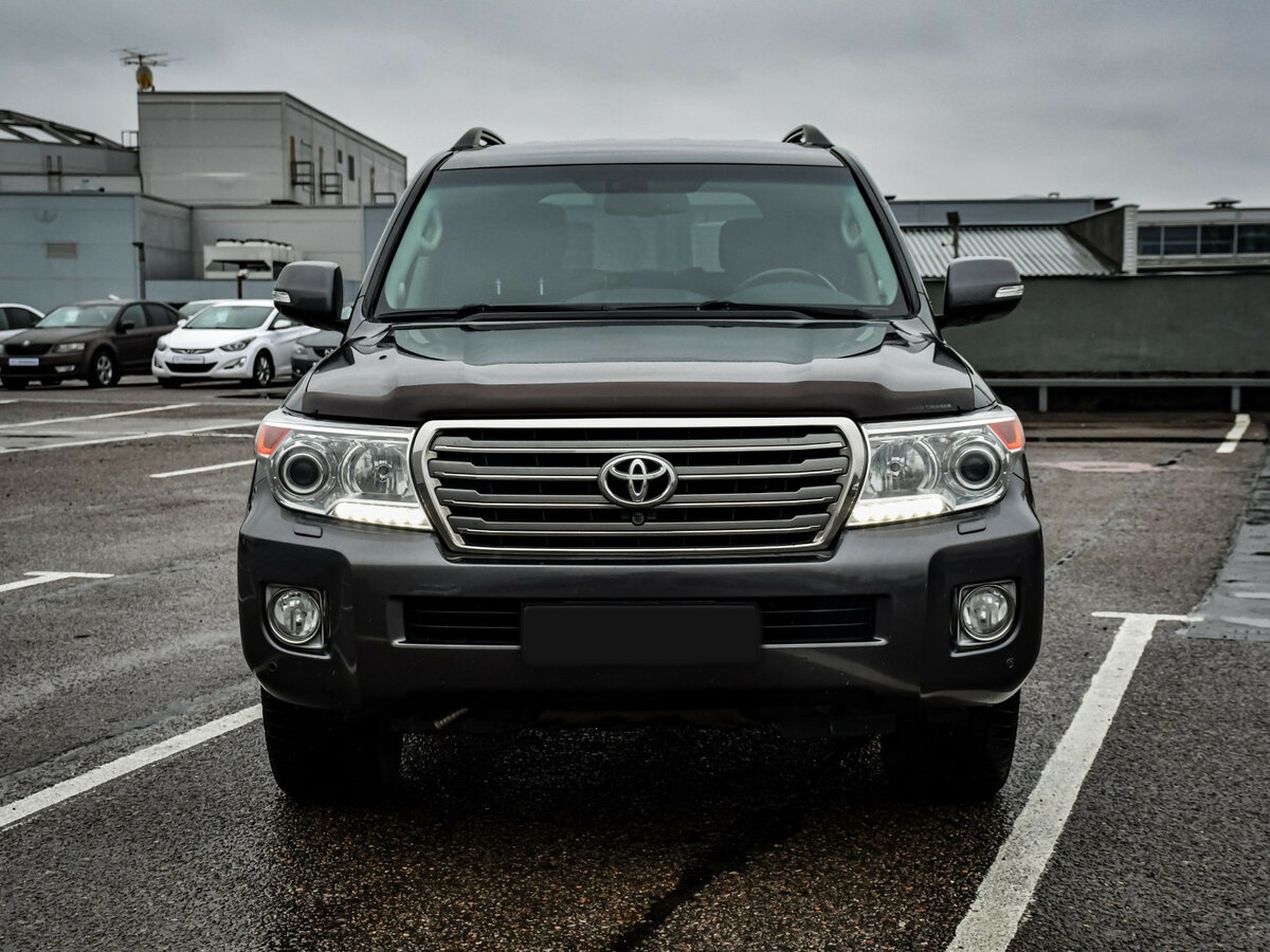 Toyota Land Cruiser 200 Series Рестайлинг 1, 2012 Фото №2