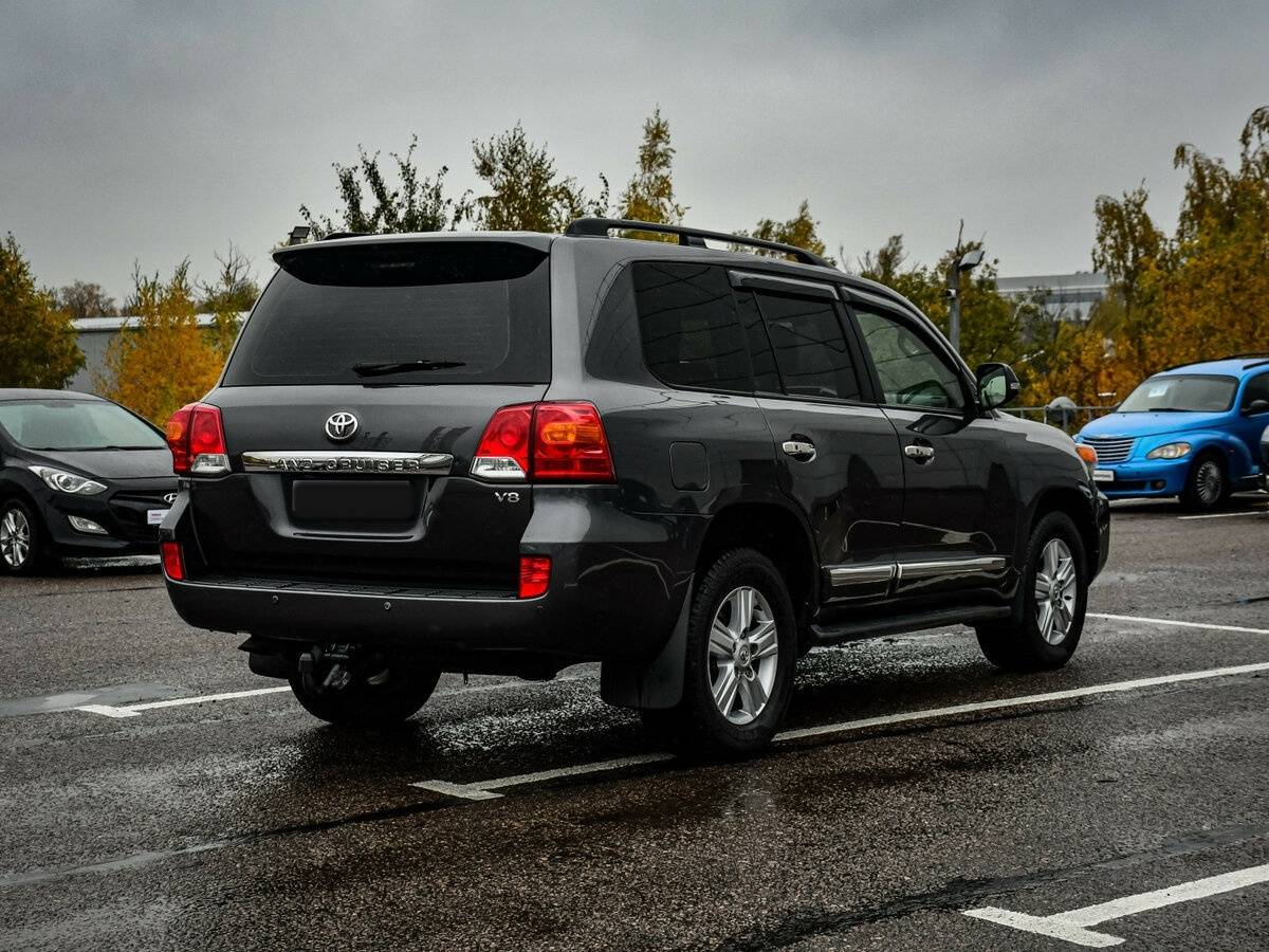 Toyota Land Cruiser 200 Series Рестайлинг 1, 2012 Фото №5