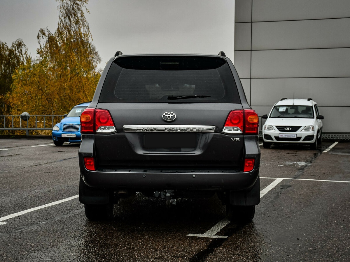 Toyota Land Cruiser 200 Series Рестайлинг 1, 2012 Фото №6