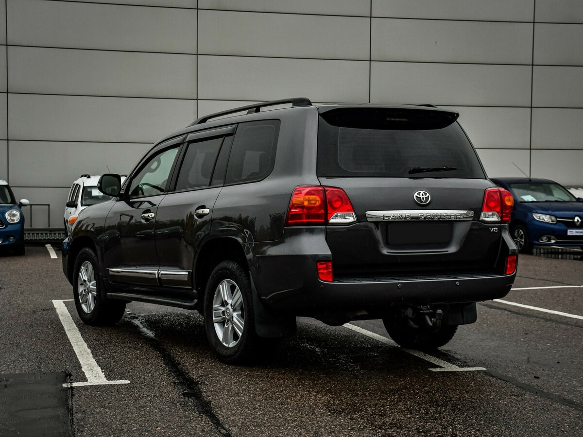 Toyota Land Cruiser 200 Series Рестайлинг 1, 2012 Фото №7