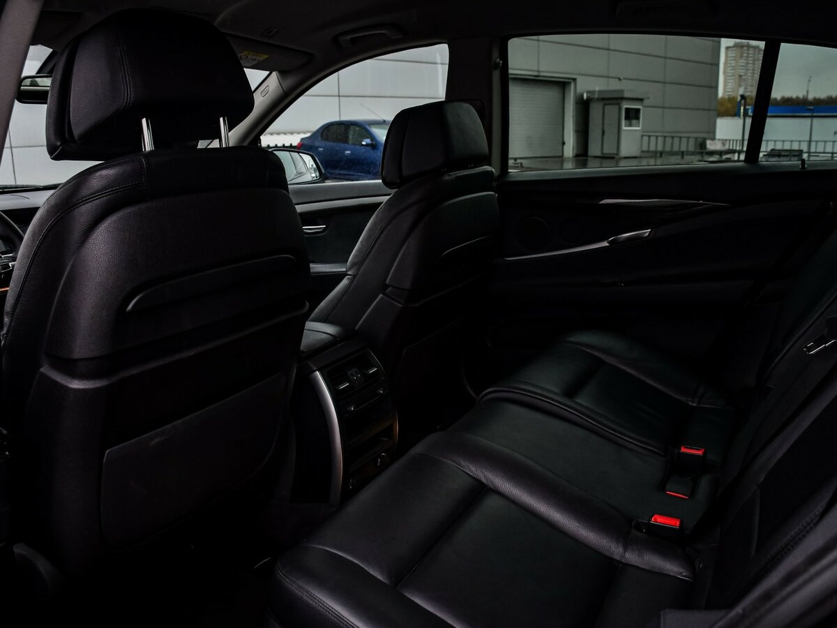 BMW 5 серии Gran Turismo 530d xDrive VI (F10/F11/F07) Рестайлинг, 2014 Фото №13