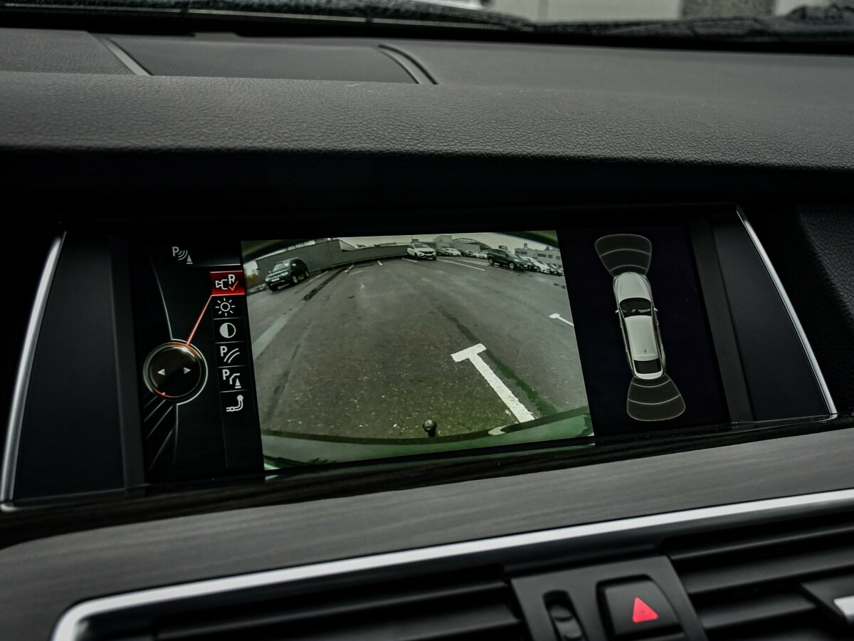 BMW 5 серии Gran Turismo 530d xDrive VI (F10/F11/F07) Рестайлинг, 2014 Фото №18