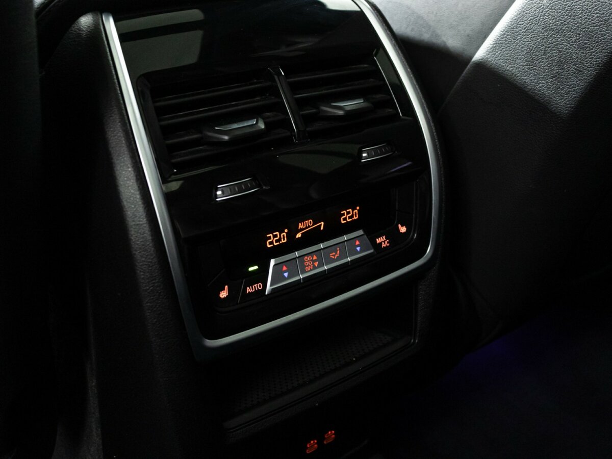 BMW X7 40d I (G07), 2021 Фото №19