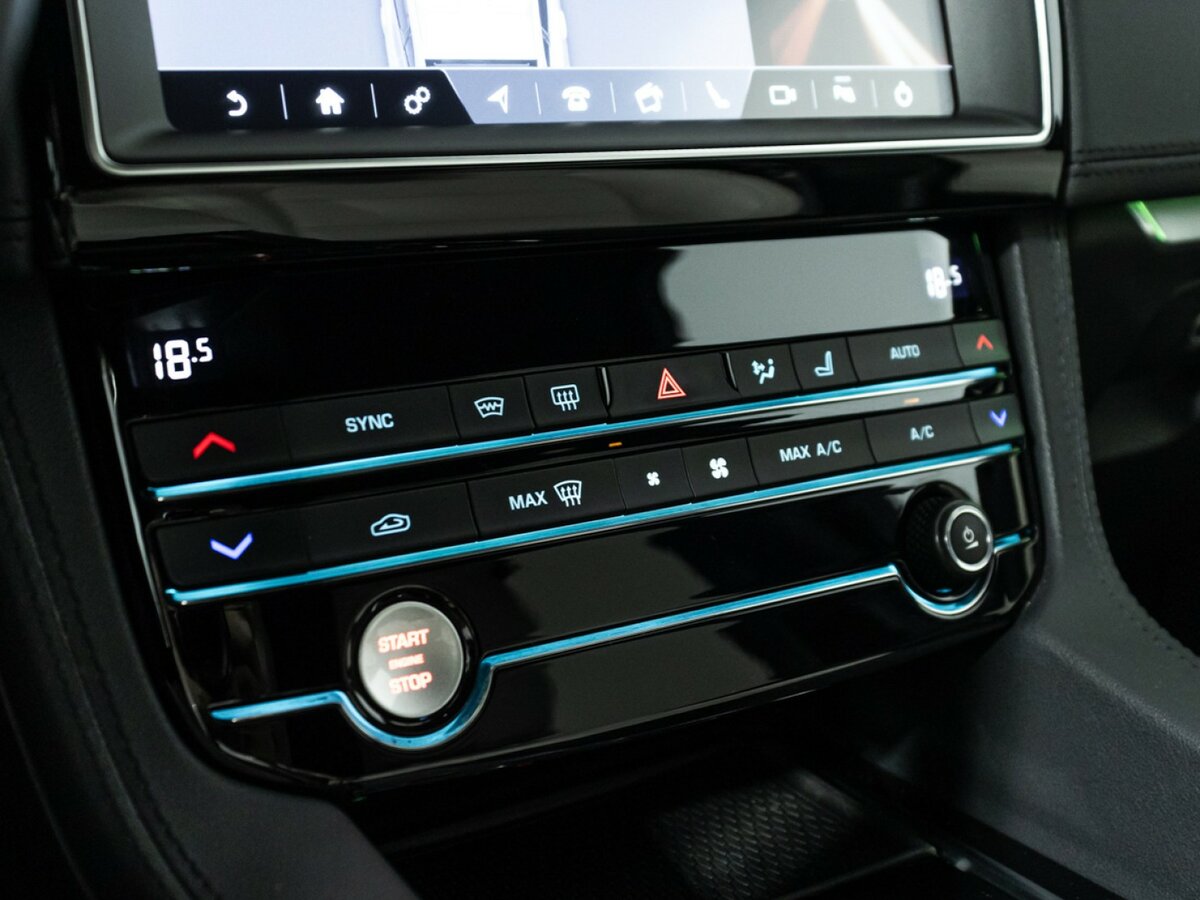 Jaguar F-Pace I, 2020 Фото №16