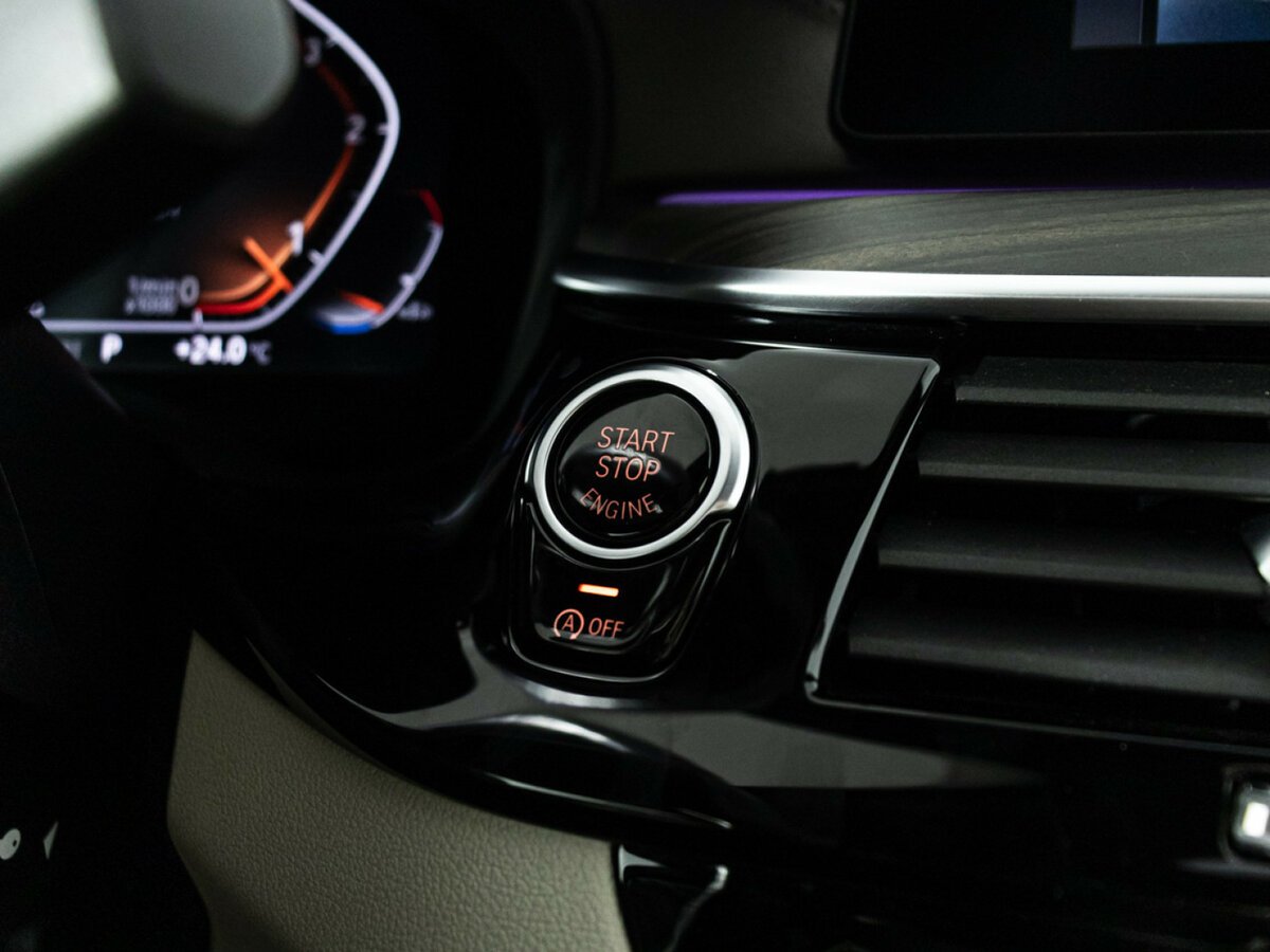 BMW 5 серии 530d xDrive VII (G30/G31), 2019 Фото №21