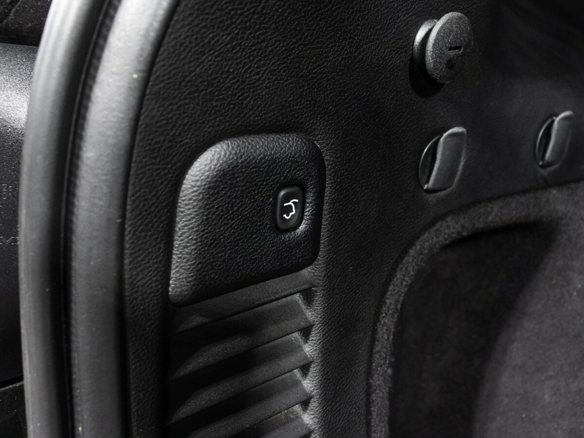 Jeep Grand Cherokee SRT IV (WK2) Рестайлинг, 2014 Фото №23