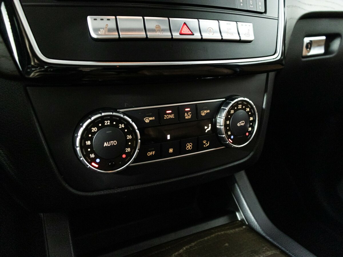 Mercedes-Benz GLS 350 d I (X166), 2018 Фото №16