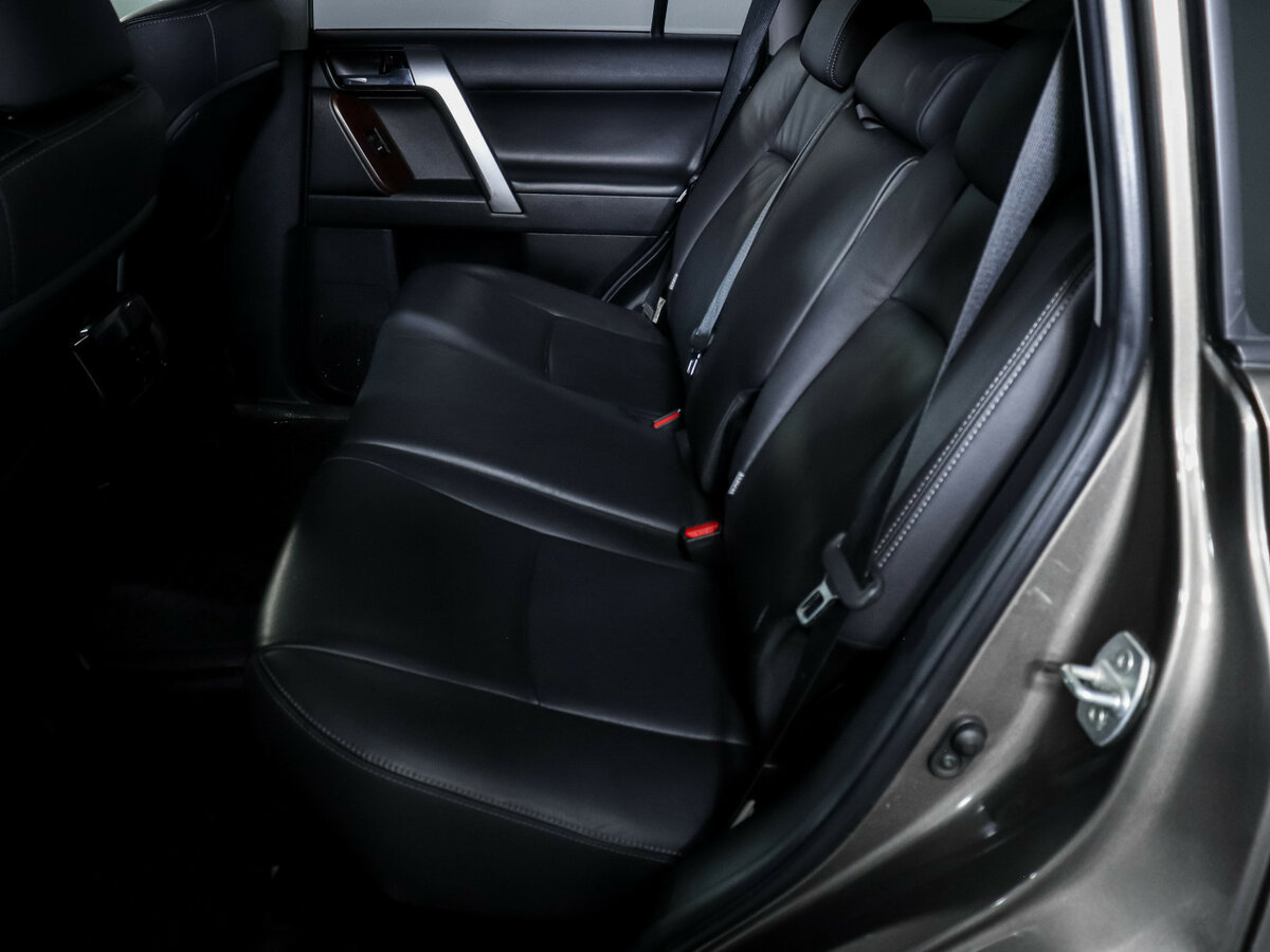 Toyota Land Cruiser Prado 6-speed 150 Series Рестайлинг 1, 2015 - 73 000 км. | Фото №7