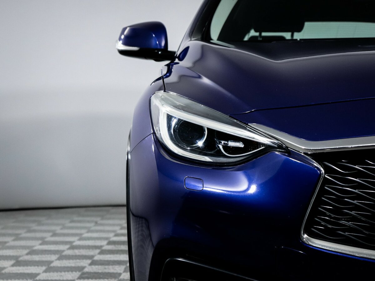 Infiniti Q30, 2017 Фото №13