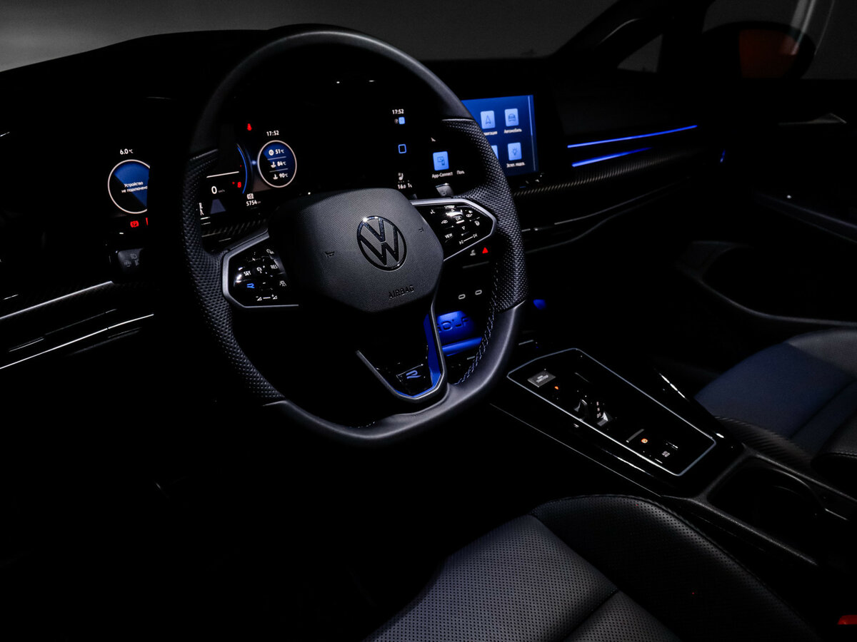 Volkswagen Golf R VIII, 2023 Фото №30
