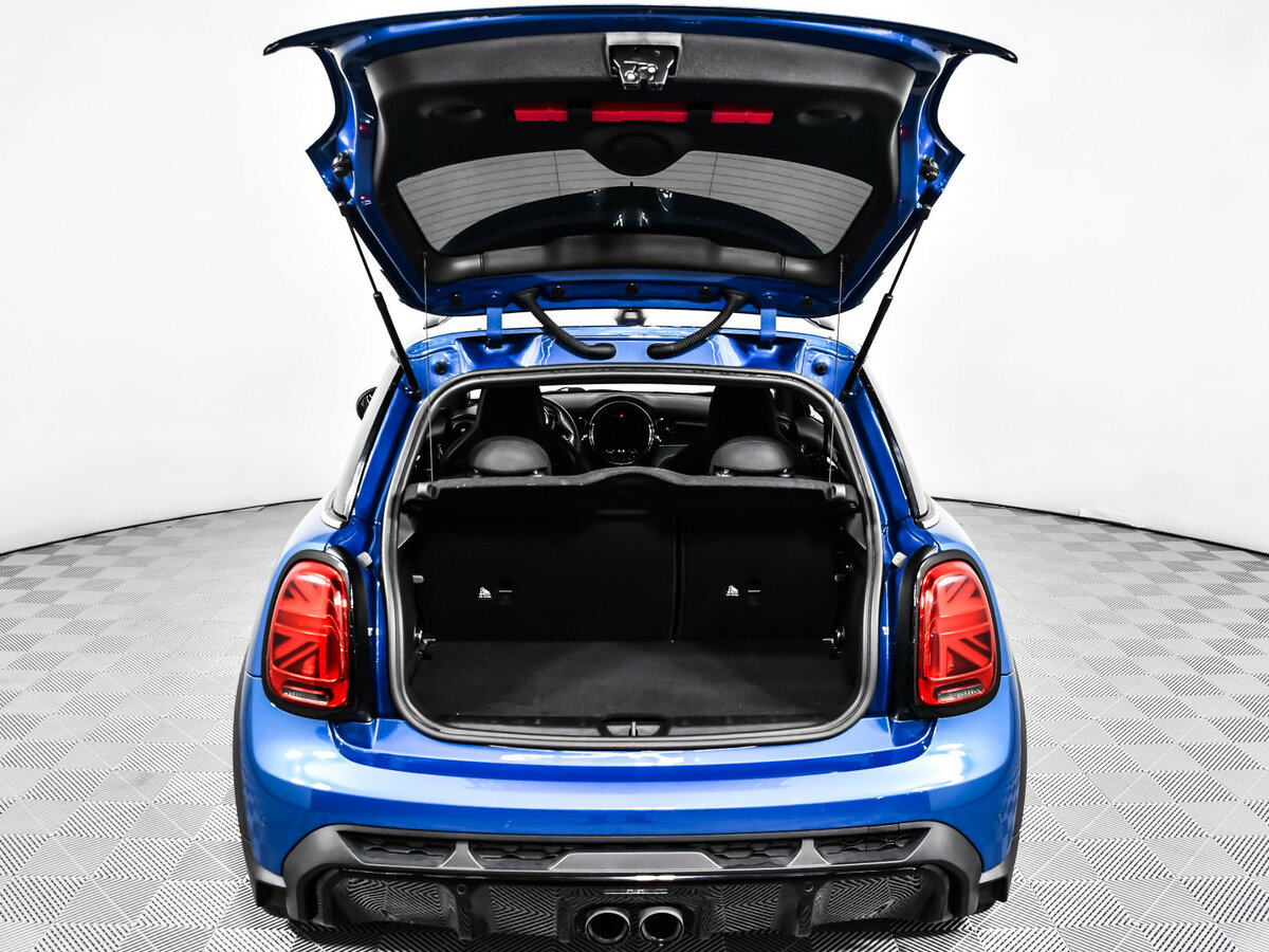 Mini Hatch JCW III (F55/F56) Рестайлинг 2, 2021 Фото №14