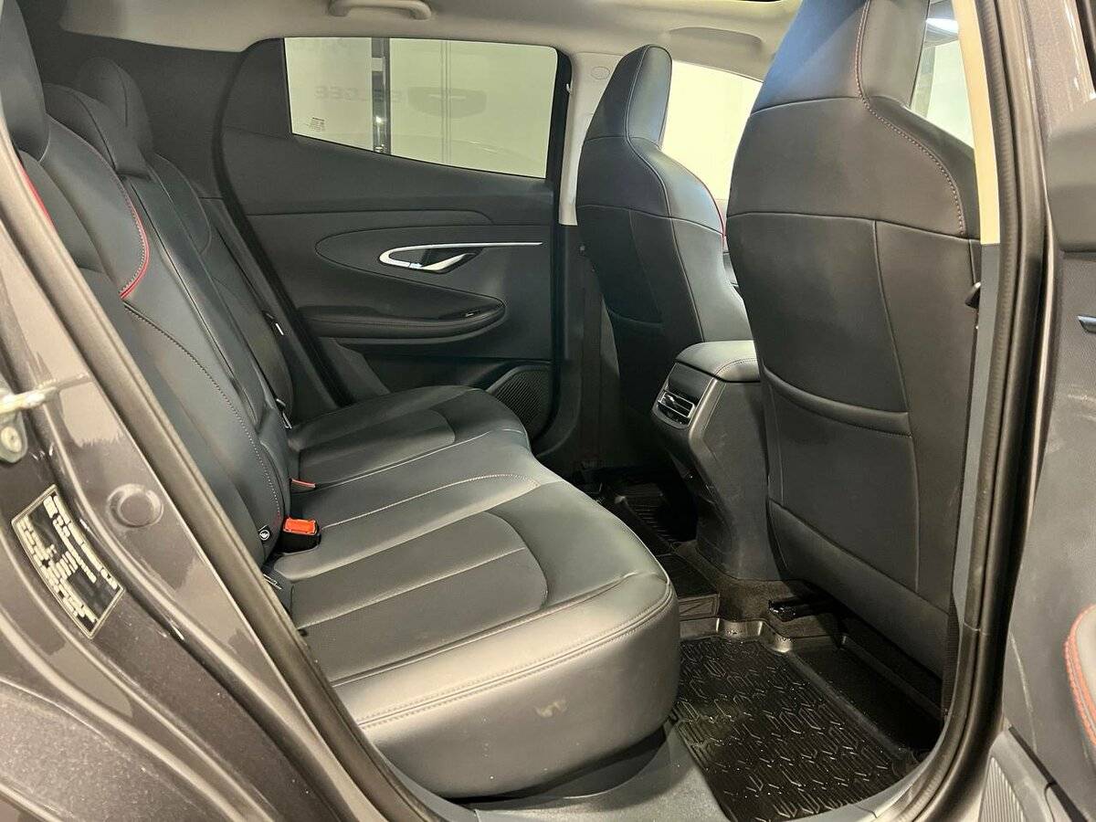 Changan UNI-T I, 2023 Фото №14