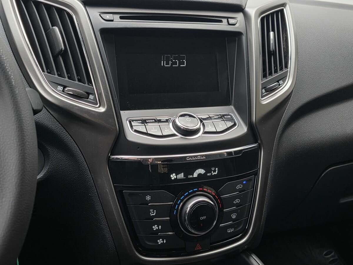 Changan CS75 I Рестайлинг, 2019 Фото №12