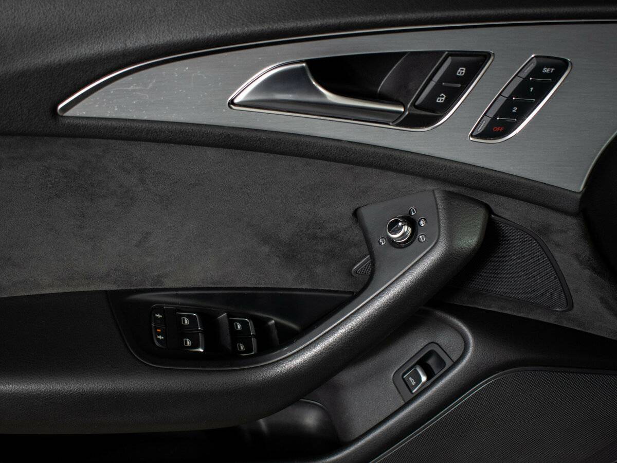 Audi A6 IV (C7) Рестайлинг, 2015 Фото №16