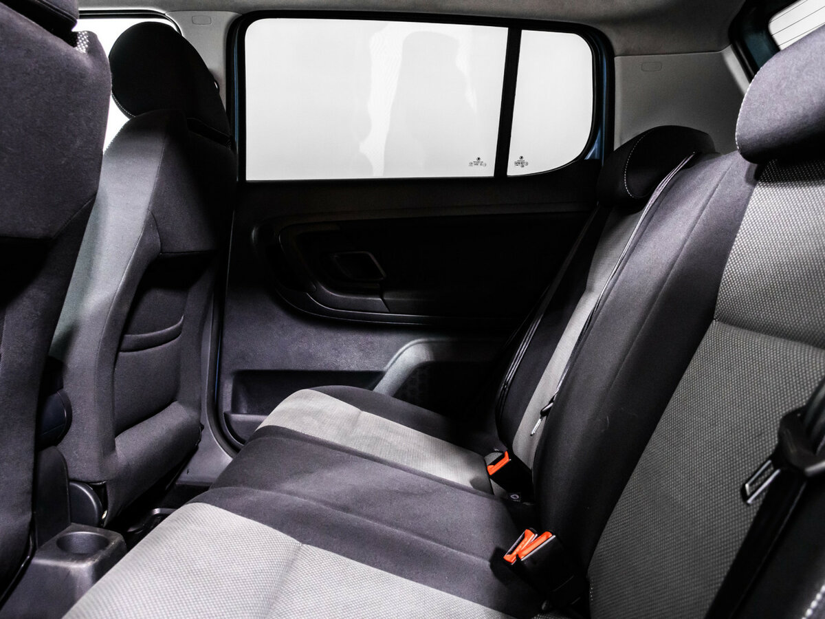 Skoda Fabia II Рестайлинг, 2011 Фото №11