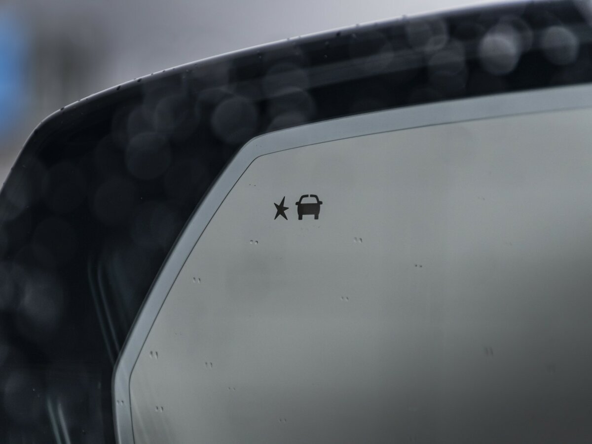 Cadillac Escalade-V I Рестайлинг, 2025 Фото №35