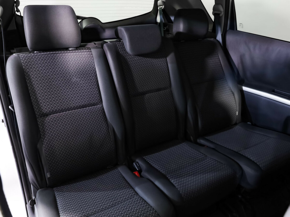 Toyota Corolla Verso I Рестайлинг, 2007 Фото №17