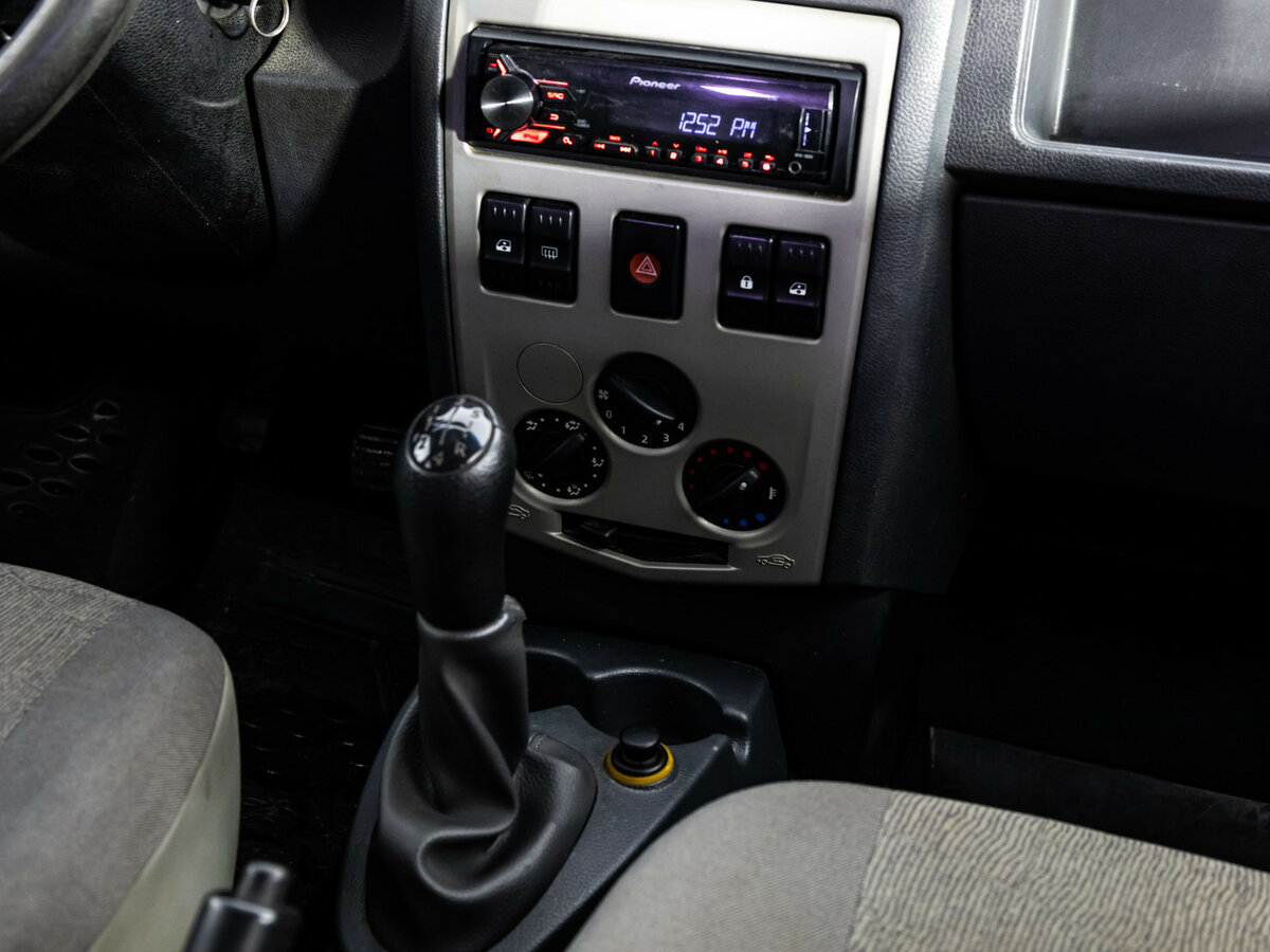 Renault Logan I, 2007 Фото №9