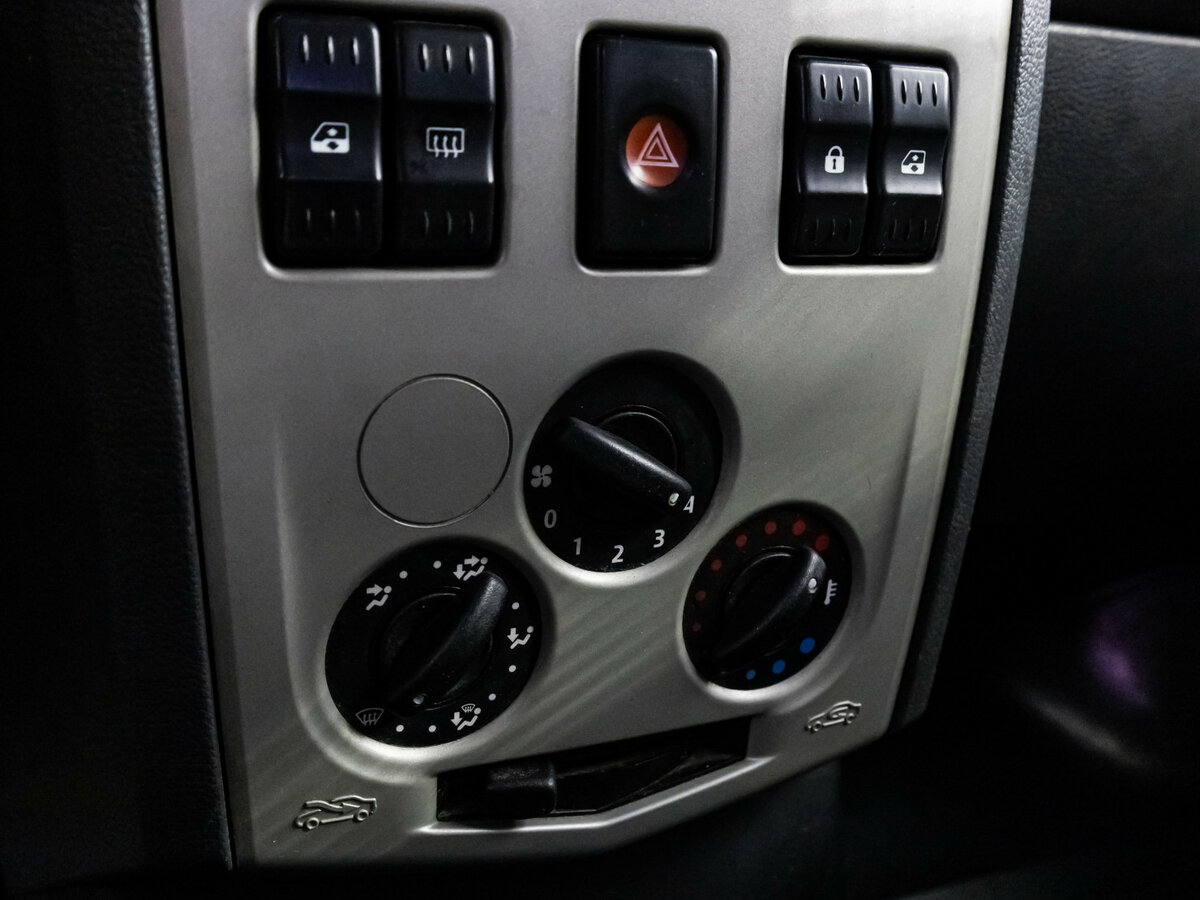 Renault Logan I, 2007 Фото №10