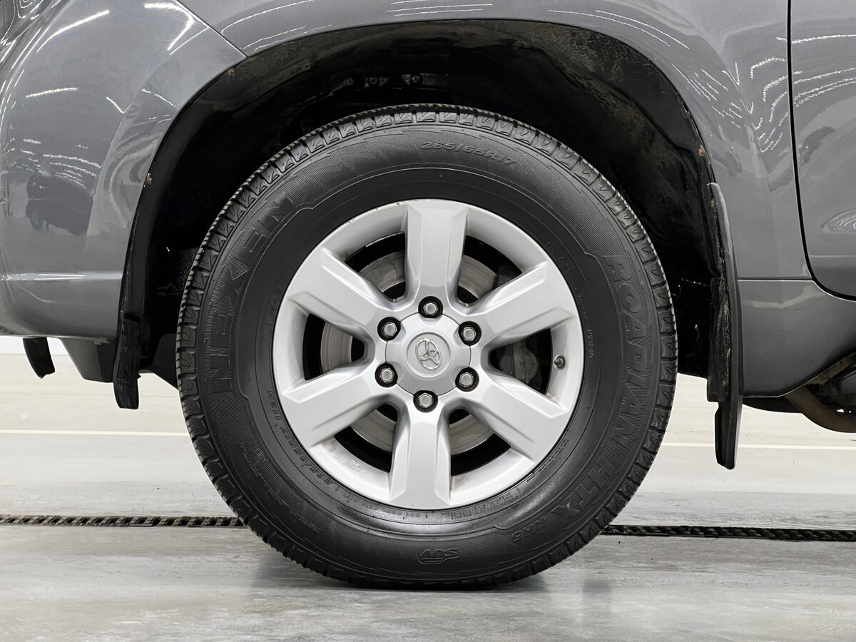 Toyota Land Cruiser Prado 150 Series Рестайлинг 1, 2015 Фото №18