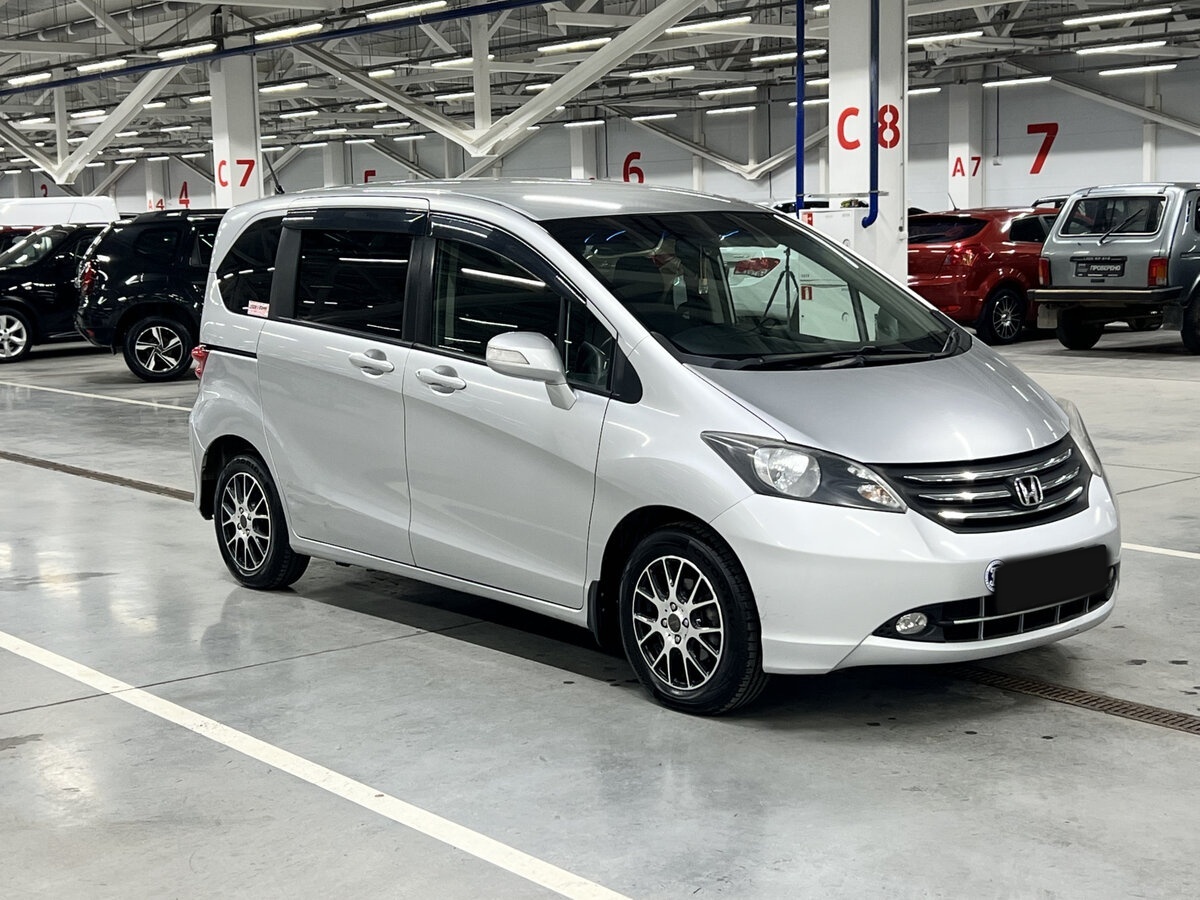 Honda Freed I, 2011 - 142 349 км. | Фото №3