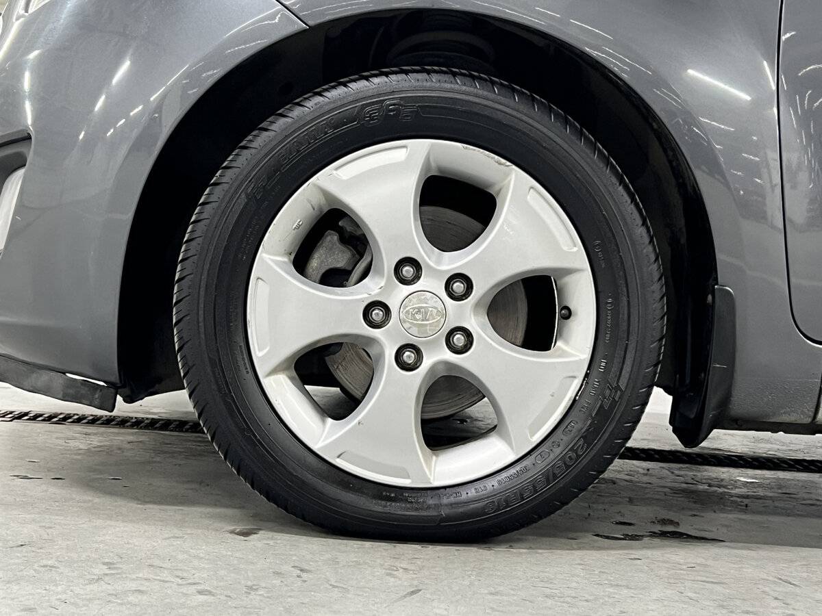 Kia Venga I, 2011 Фото №18