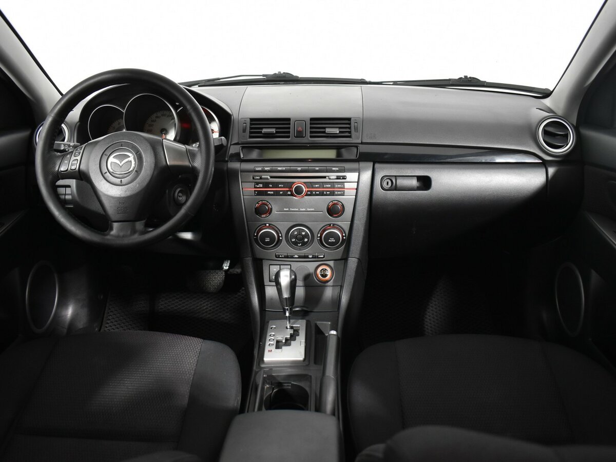 Mazda 3 I (BK) Рестайлинг, 2008 Фото №11